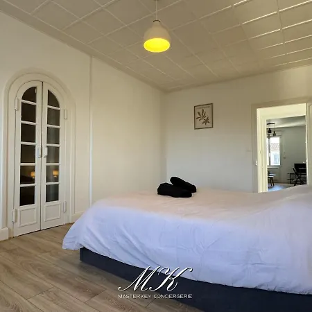 Le Voute Spacieux & Soigne 아파트 *